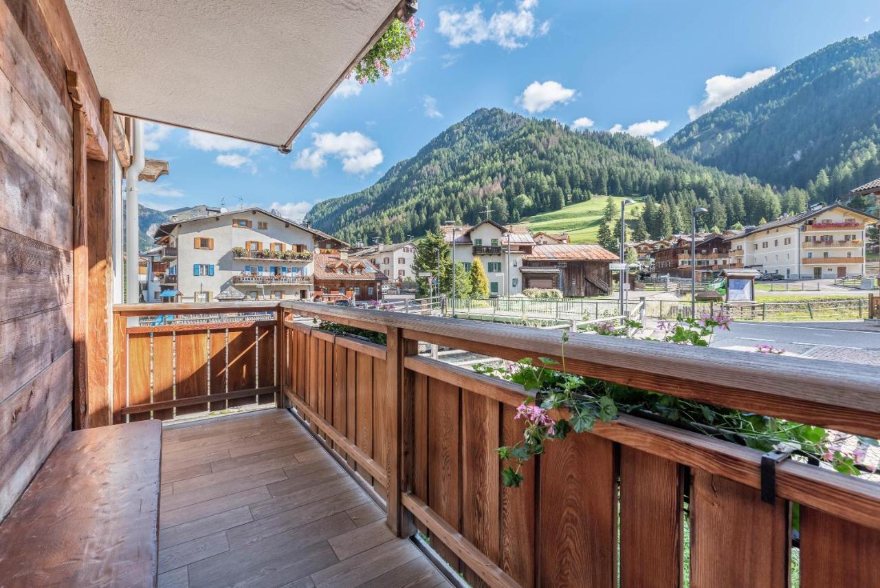 Appartamento Ciasa Pozza di Fassa Eksteriør billede